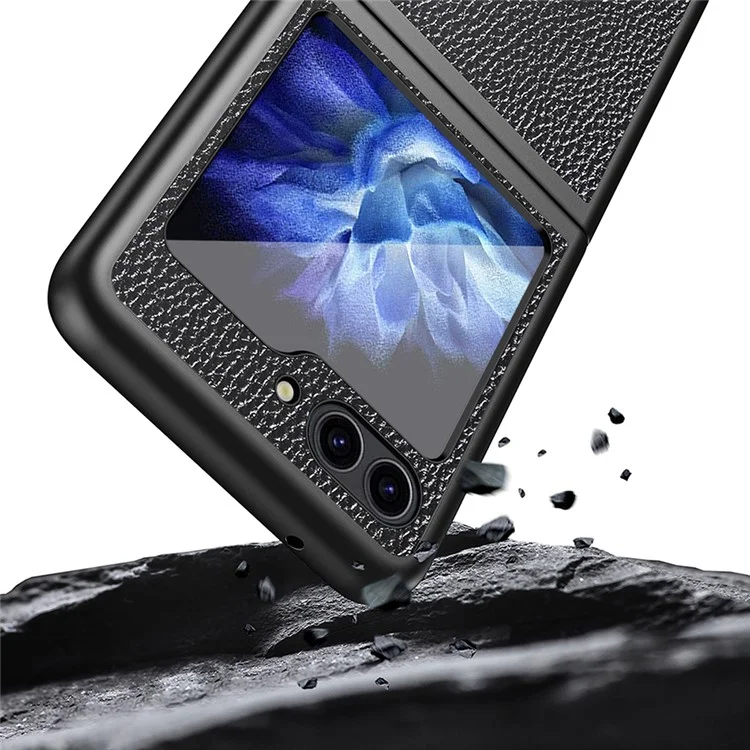 Para Samsung Galaxy Z Flip5 5G Funda de teléfono con revestimiento de piel sintética PC Textura de litchi Funda protectora - Negro