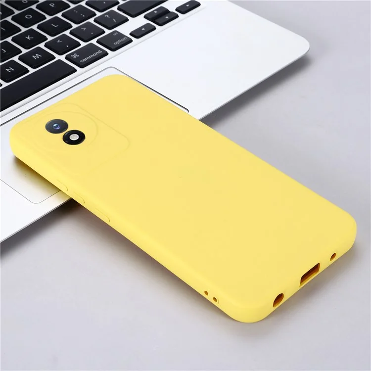 Para vivo Y11 (2023) / Y02A 4G Funda para teléfono Forro suave Silicona líquida Cubierta antideslizante con correa - Amarillo