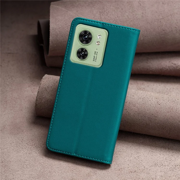 BINFEN COLOR BF18 Für Motorola Edge 40 5G Lederklappcover Auto-absorbiertes Magnetisches Handyhülle mit Kartenfach - Grün