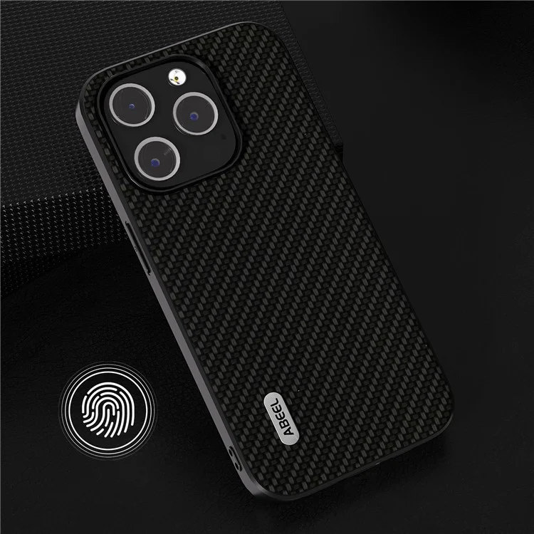 ABEEL Para iPhone 14 Pro Max Funda de teléfono delgada de piel sintética Revestimiento de PC+TPU con textura de fibra de carbono - Negro