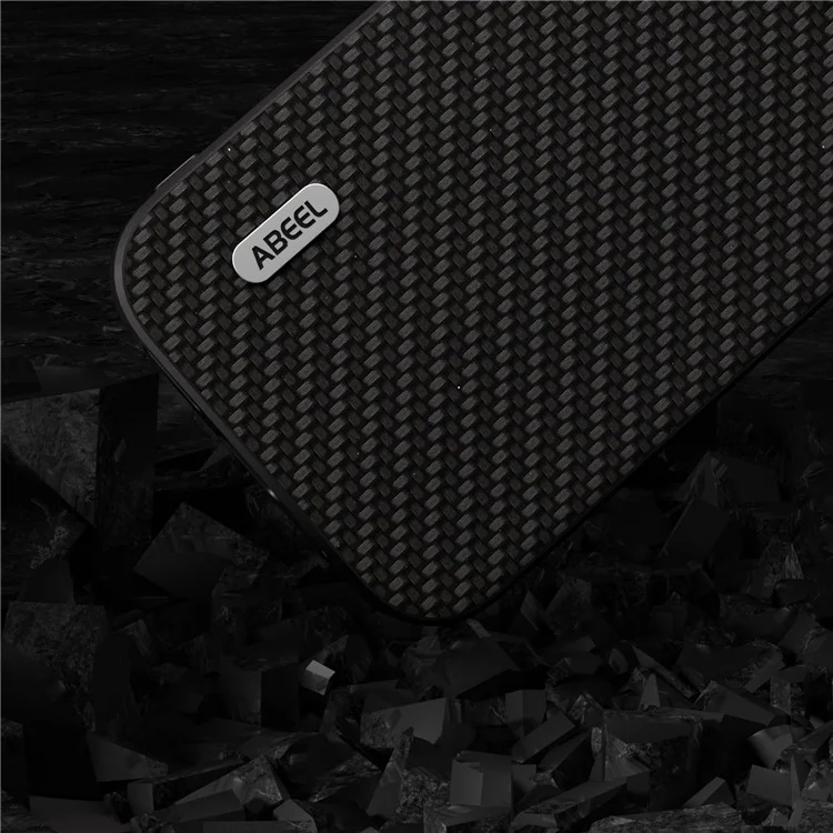 ABEEL Para iPhone 14 Pro Max Funda de teléfono delgada de piel sintética Revestimiento de PC+TPU con textura de fibra de carbono - Negro