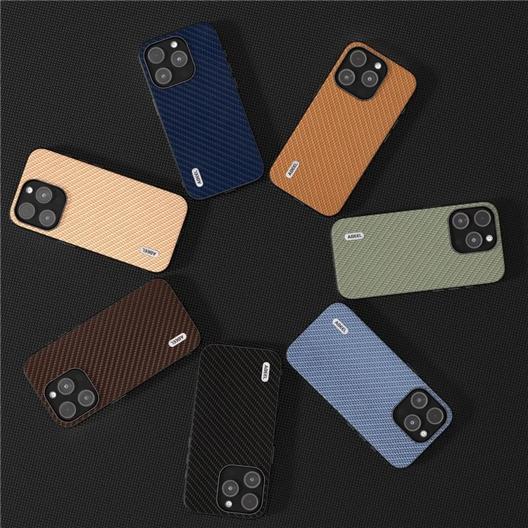 ABEEL Para iPhone 14 Pro Max Funda de teléfono delgada de piel sintética Revestimiento de PC+TPU con textura de fibra de carbono - Negro