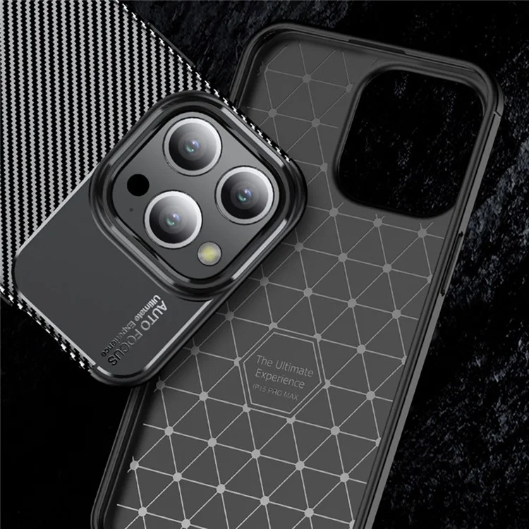 Capa de Telefone com Textura de Fibra de Carbono para iPhone 15 Pro, Capa de Telefone Flexível Anti-queda em TPU