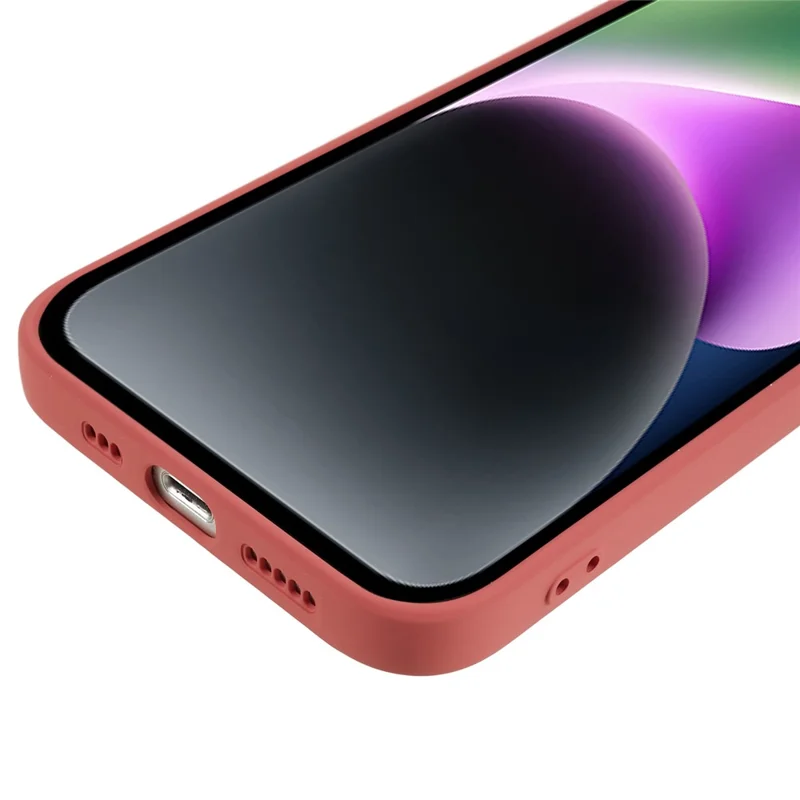 Funda para iPhone 15 con revestimiento de fibra y color caramelo, anti-caídas, de TPU con superficie de goma - Rojo espino