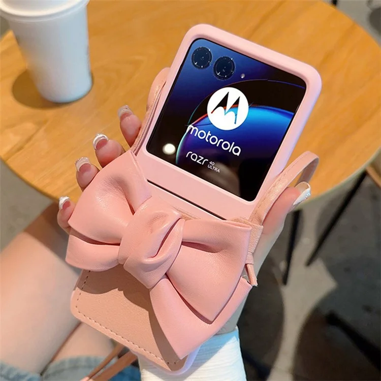 For Motorola Razr 40 Ultra 5G Crossbody Phone Case Bowknot Decor Leather Coated PC Cover with Shoulder Strap