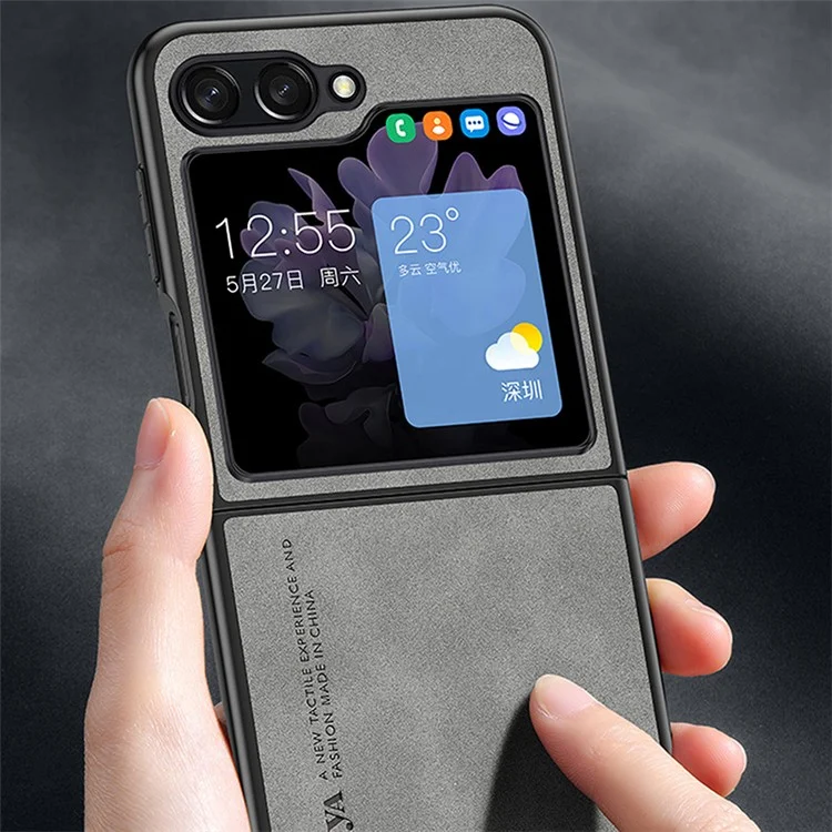 Pour Samsung Galaxy Z Flip5 5G Skin-Touch Feeling Cell Phone Case Anti-Scratch PU Leather+PC Phone Cover - Black