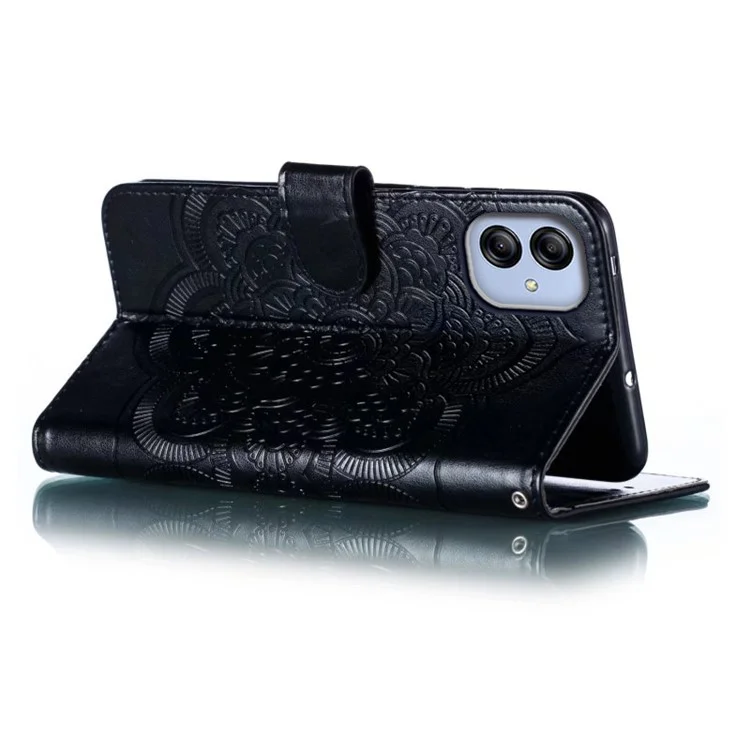 Für Samsung Galaxy A04e 4G / M04 4G / F04 4G Handytasche mit Ständer, Mandala-Blumen-Prägung, Flip-PU-Leder, magnetischer Schutzabdeckung - Schwarz
