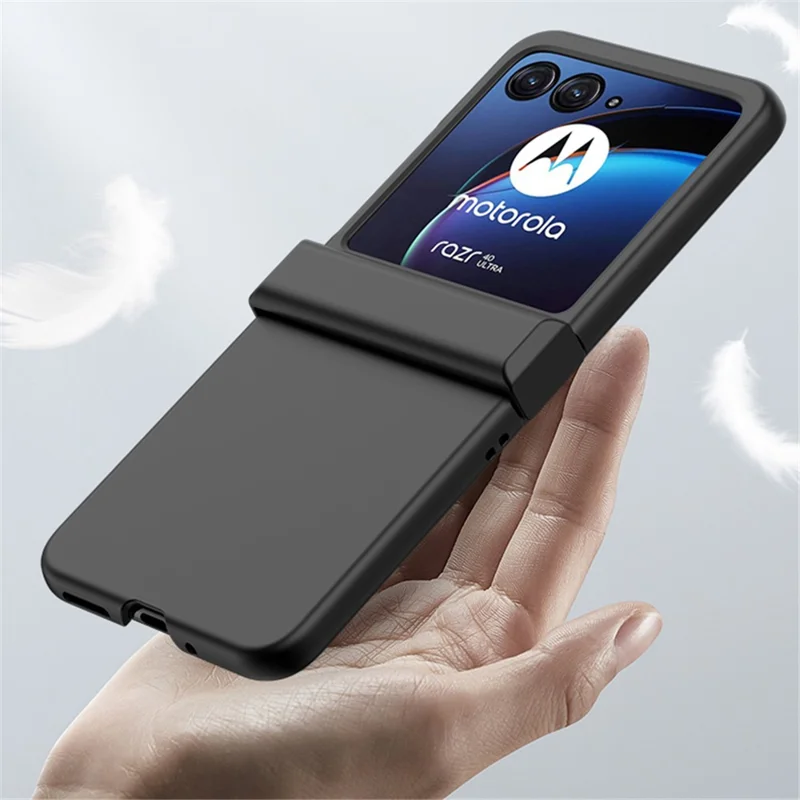For Motorola Razr 40 Ultra 5G Hard PC Phone Cover Shockproof Hinge Protection Skin-touch Case - White