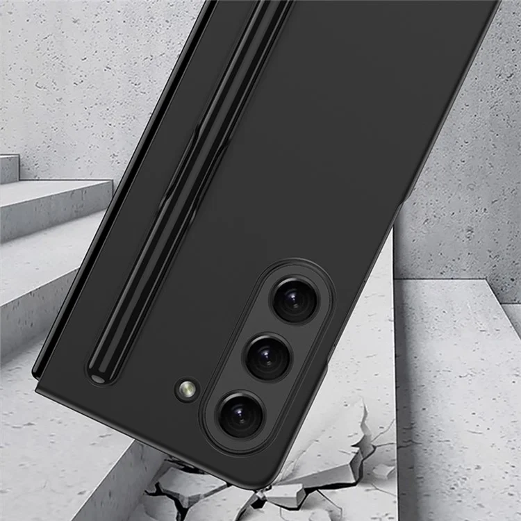 Étui de téléphone GKK pour Samsung Galaxy Z Fold5 5G, coque de protection en PC dur ultra fine avec fente pour stylet - Noir