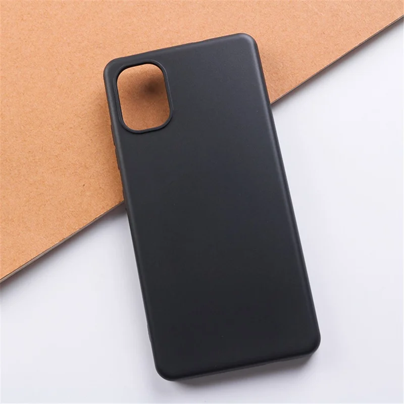 Anti-scratch Glossy Phone Case for Nokia C02 , Flexible TPU Protective Phone Cover - Black