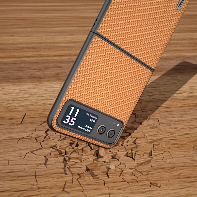 ABEEL Phone Case for Motorola Razr 40 5G Carbon Fiber Texture PU Leather Coated PC Cover - Light Brown