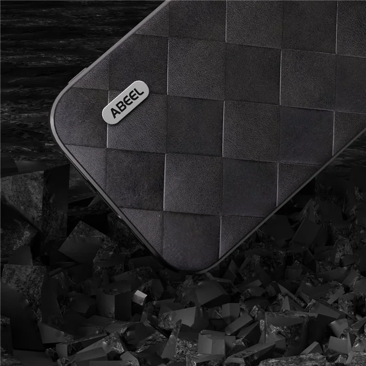 ABEEL For iPhone 15 Pro Max Funda de teléfono con recubrimiento de piel sintética PU a prueba de arañazos PC+TPU Cubierta con textura de rejilla - Negro