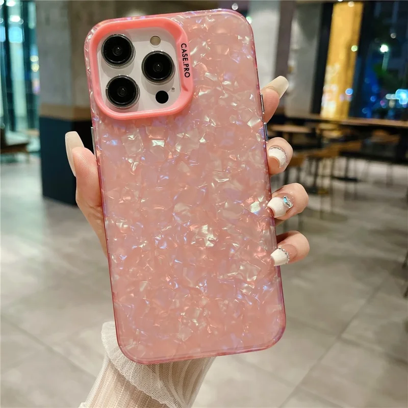 Telefoonhoesje voor iPhone 15 Pro met Shellstructuur, krasbestendige telefoonbescherming, beschermhoes van acryl en PC - Roze