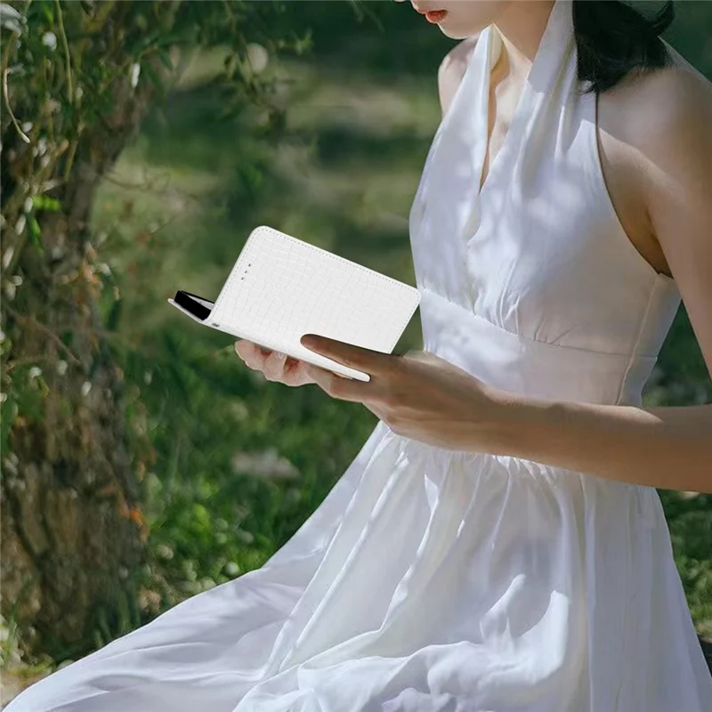 For Xiaomi 13 Lite / Civi 2 5G Cell Phone Cover PU Leather Shockproof Stand Crocodile Texture Wallet Case - White