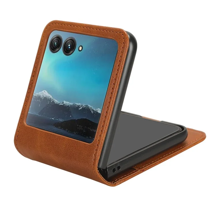 For Motorola Razr 40 Ultra 5G Anti-Scratch Phone Case Hard PC + PU Leather Cover with Card Holder - Brown