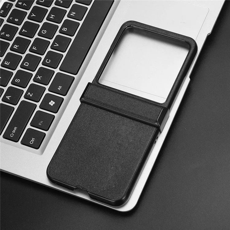 Custodia protettiva per Motorola Razr 40 Ultra 5G, Texture Sandskin Rivestimento in Pelle PU Custodia Pieghevole per Telefono in Acrilico - Nero