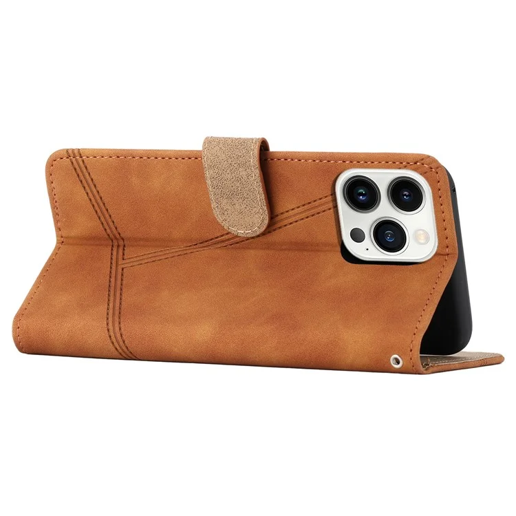 Linien geprägte Schale für iPhone 15 Pro Max Skin-touch Handyhülle Retro PU-Leder Brieftasche Cover mit Ständer - Braun