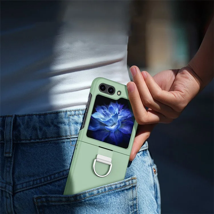 Для Samsung Galaxy Z Flip5 5G Hard PC Skin-touch Phone Case Metal Ring Holder Anti-Slip Cover - Light Green