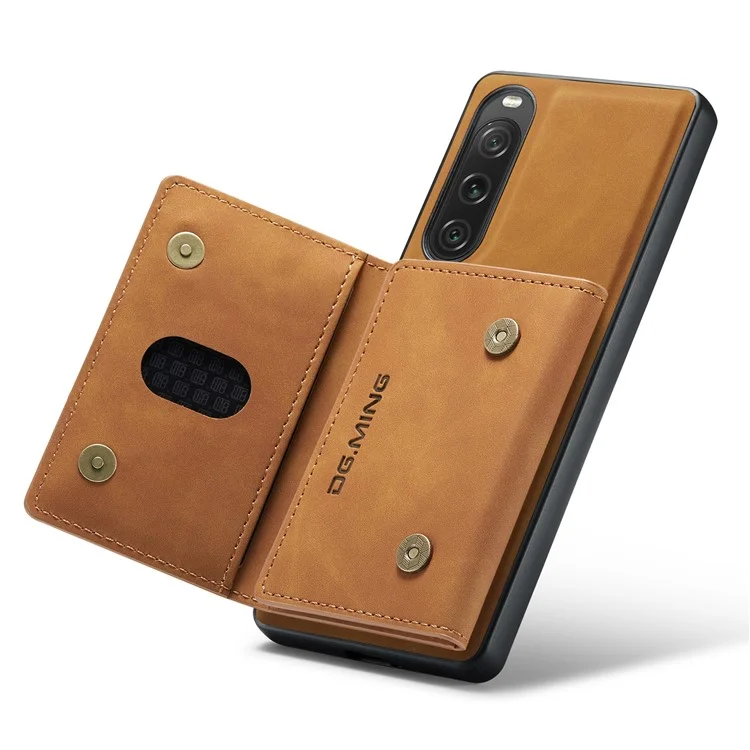 DG.MING Serie M2 para Sony Xperia 10 V Funda a prueba de golpes con soporte Funda de PU+PC+TPU con cartera magnética - Marrón