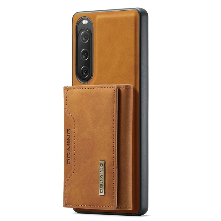 DG.MING Serie M2 para Sony Xperia 10 V Funda a prueba de golpes con soporte Funda de PU+PC+TPU con cartera magnética - Marrón