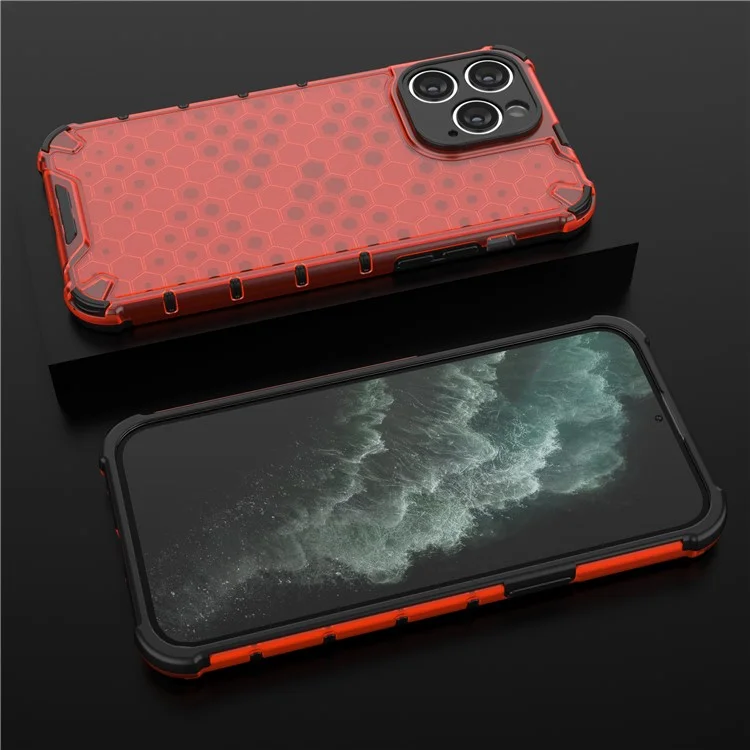 Для iPhone 15 Pro Anti-Scratch TPU+PC Phone Shell Honeycomb Texture Cover Phone Case - Red