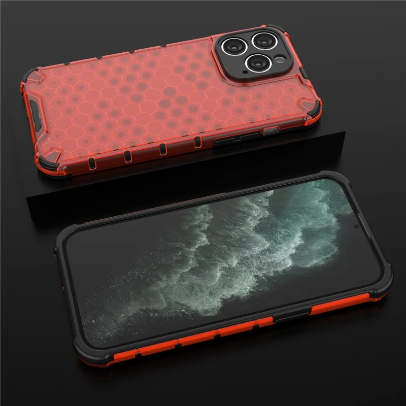 Slim-fit Cell Phone Case for iPhone 15 Pro Max , Honeycomb Texture TPU+PC Phone Shell Cover - Red