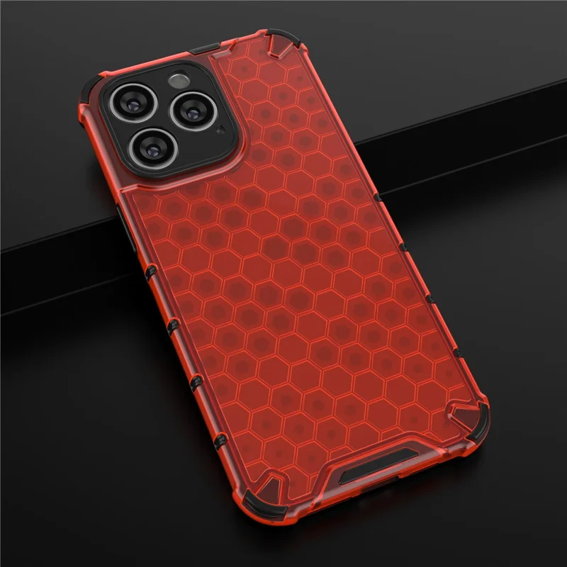 Slim-fit Cell Phone Case for iPhone 15 Pro Max , Honeycomb Texture TPU+PC Phone Shell Cover - Red