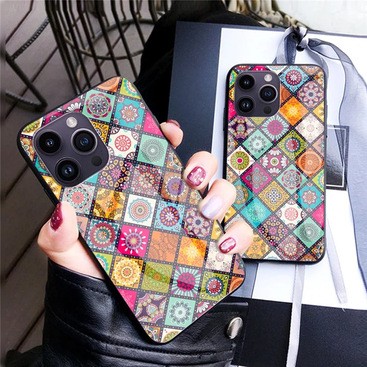 Per iPhone 15 Pro Max Flower Pattern Kickstand Case Tempered Glass+PC+TPU Phone Cover con Lanyard - Color Pattern
