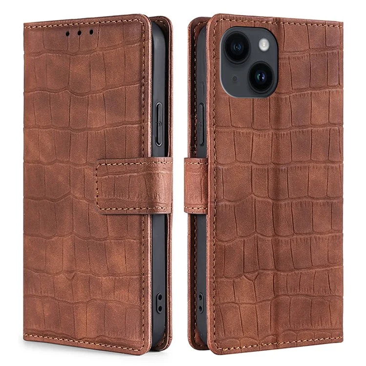 Per iPhone 15 PU Leather Crocodile Texture Phone Case Shockproof Wallet Skin-touch Feeling Stand Flip Cover - Marrone