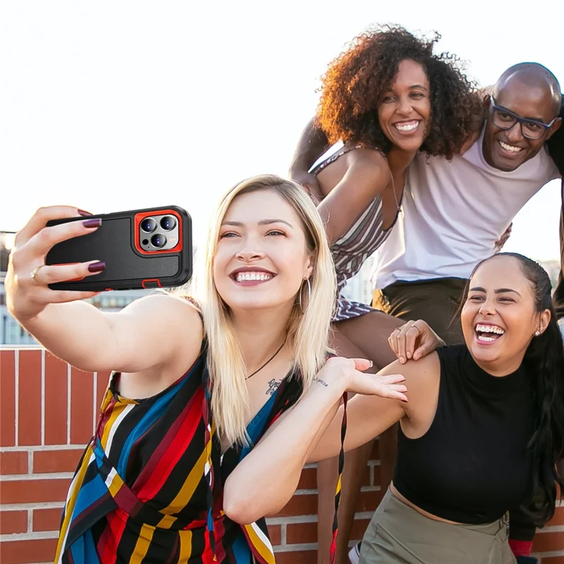 Para iPhone 15 Pro Max Capa de Telefone à Prova de Choque Anti-Queda Case de Telefone Celular com Suporte Dobrável - Preto / Laranja