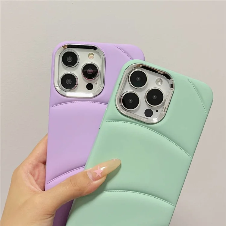 Чехол для iPhone 15 Pro Max с тканевой подкладкой, резиновый TPU, защита от царапин, с металлической рамкой для объектива - темно-фиолетовый