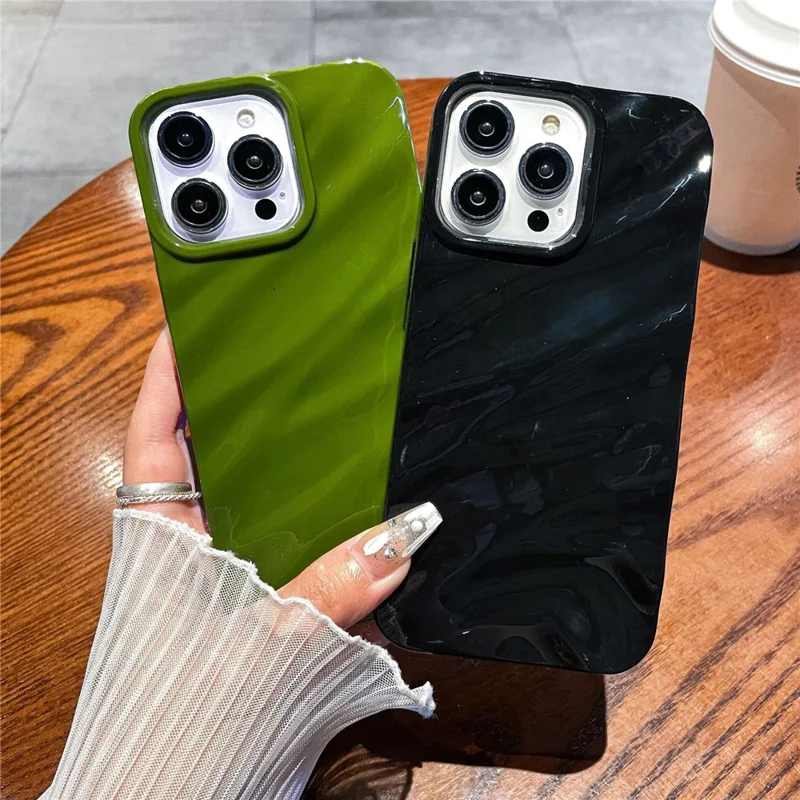 Eenvoudig Ontwerp Golfpatroon Dunne Hoesje voor iPhone 15 Beschermend Zachte TPU Telefoonhoes - Beige