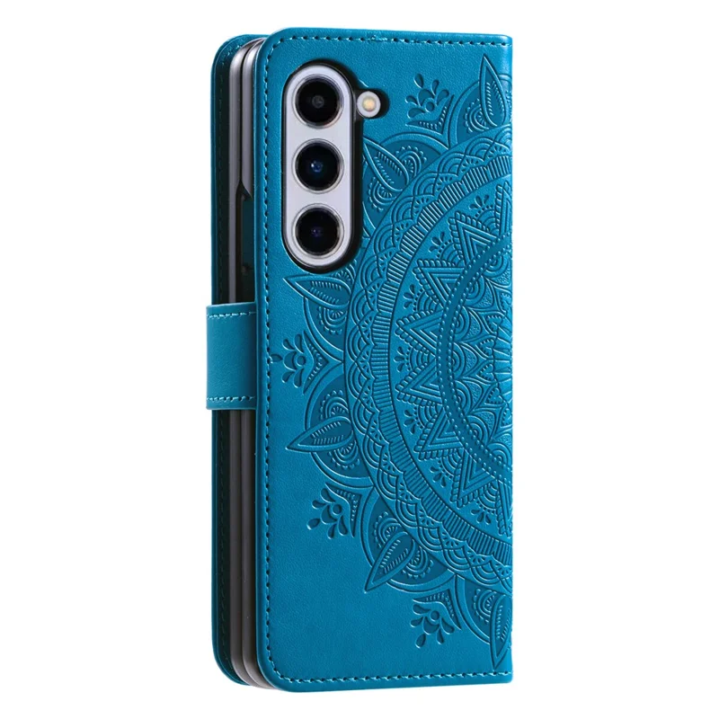 For Samsung Galaxy Z Fold5 5G Leather Wallet Case Mandala Flower Imprinted Phone Stand Cover with Strap - Blue
