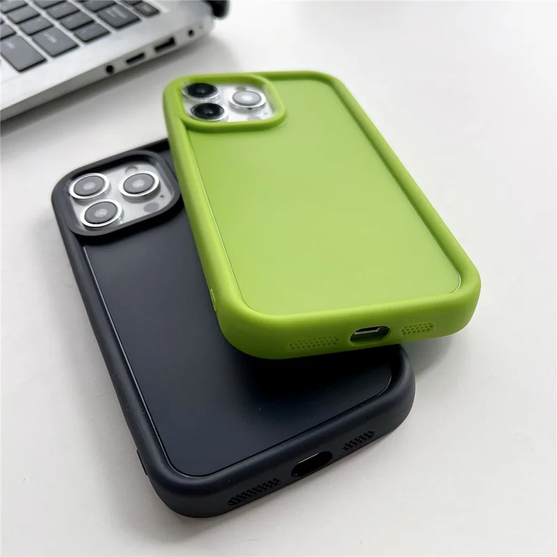 For iPhone 15 Pro Silicone Phone Case Anti-scratch Mobile Phone Back Protective Cover - White