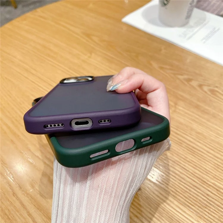 iPhone 15 Hülle TPU+PC Phone Shell Matt schlagfest - Weiß