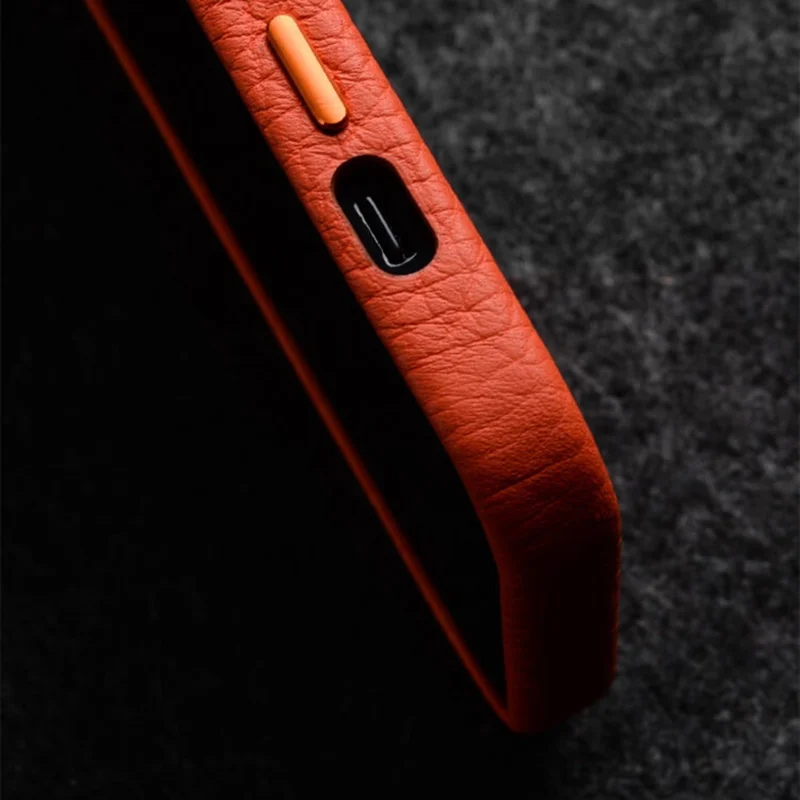 MELKCO For iPhone 15 Pro Max Case Anti-scratch Genuine Cow Leather+PC Magnetic Phone Cover - Orange