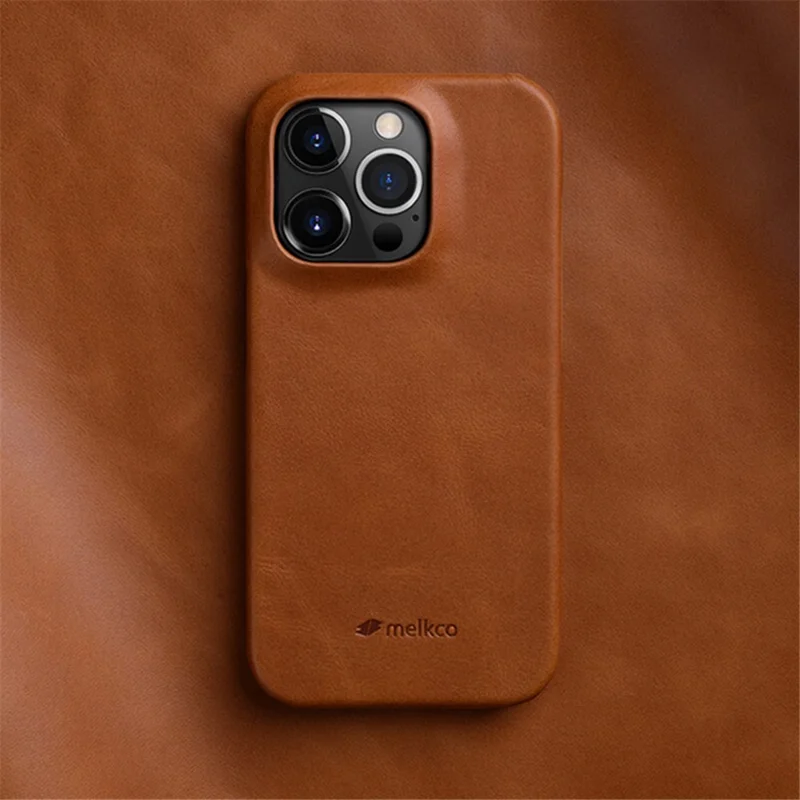 MELKCO Para iPhone 15 Pro Max Estuche de Cuero Genuino Vacuno Encerado + Cubierta de Teléfono Incompleta de PC - Marrón