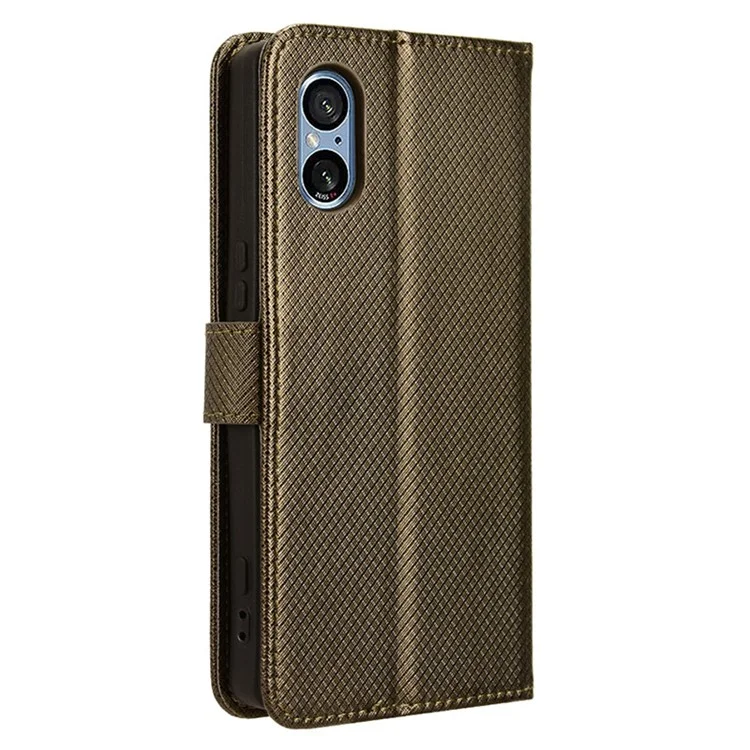 Per Sony Xperia 5 V Case Diamond Texture PU Leather Stand Wallet Cell Phone Cover - Marrone