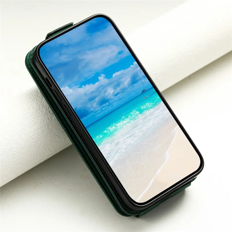 For iPhone 15 Case Phone Cover Leather+TPU Vertical Flip Phone Shell with Card Bag - Green