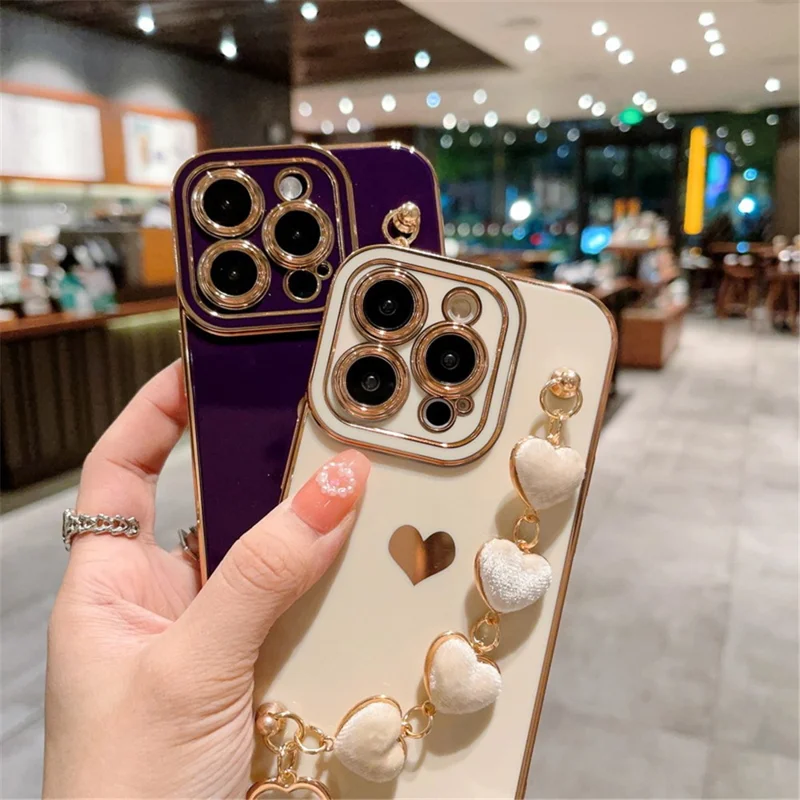 For iPhone 15 Pro TPU Case Electroplating Phone Cover with Plush Heart Chain Strap - Red