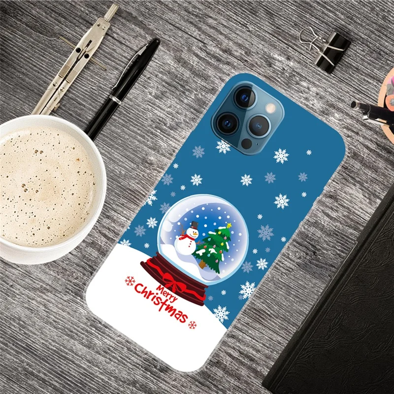 For iPhone 15 Pro Phone Case Christmas Pattern Printing Soft TPU Phone Cover - Snowman Crystal Ball
