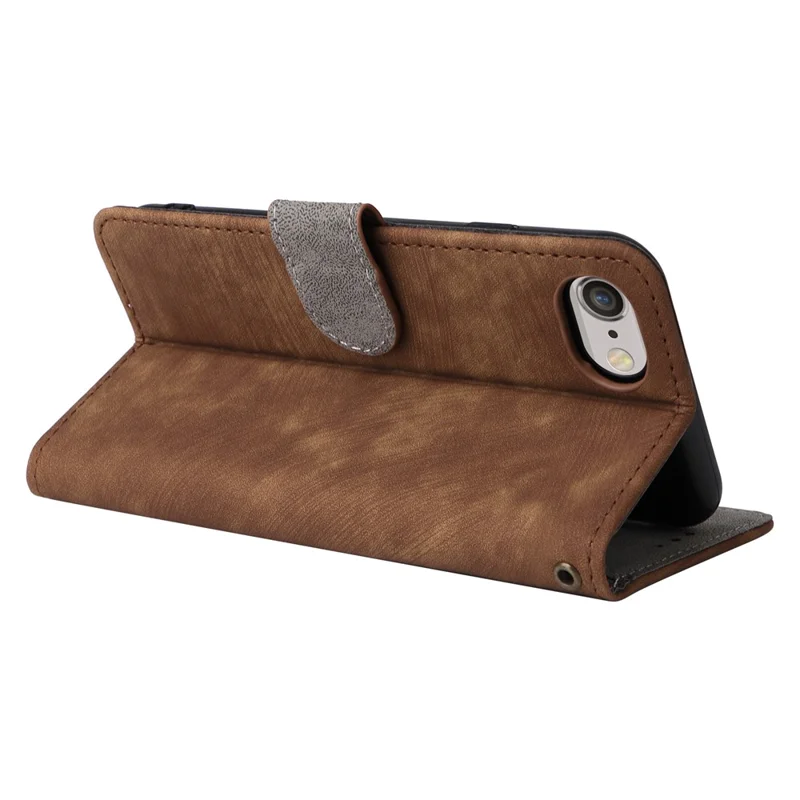 For iPhone 6 / 6s / 7 / 8 / SE (2020) / SE (2022) Case RFID Blocking Wallet Phone Cover with Strap - Brown