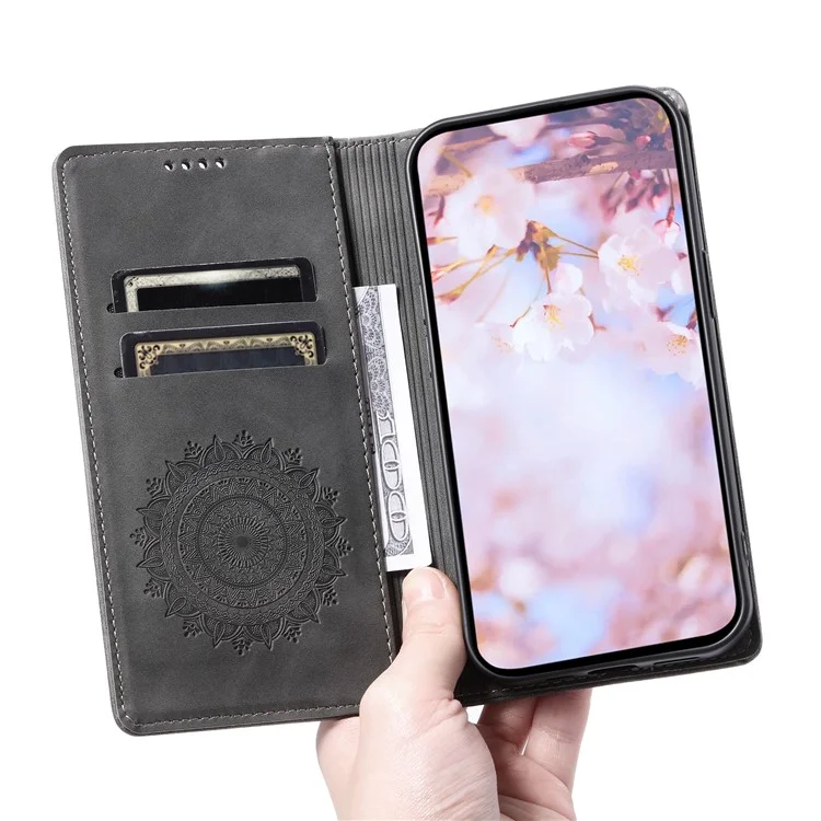 For Samsung Galaxy S22 5G Case Magnetic Auto Closing Mandala Flower Wallet Cover - Grey