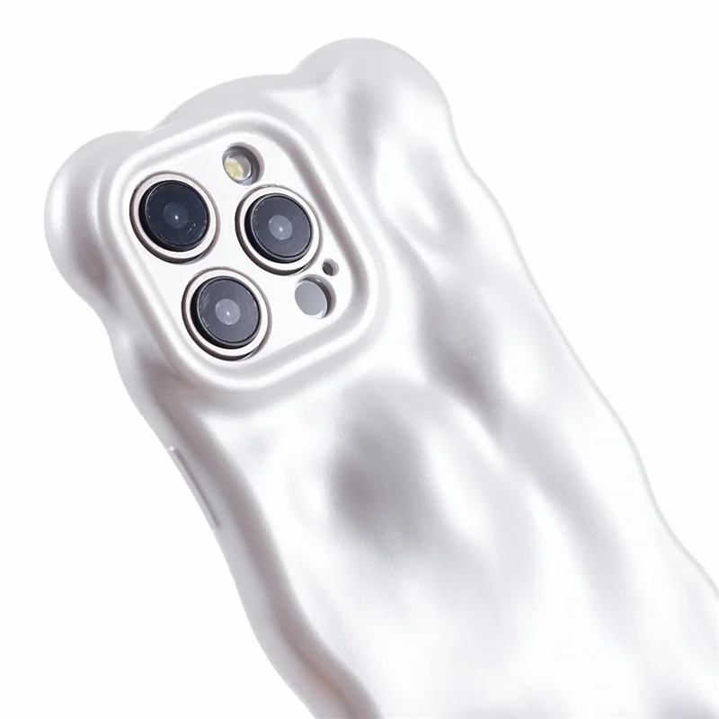 For iPhone 15 Pro Max TPU Phone Case Rugged Phone Cover with Wavy Edge - Pearly White