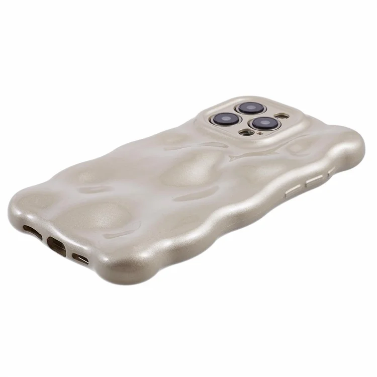 For iPhone 15 Pro Max TPU Phone Case Rugged Phone Cover with Wavy Edge - Champagne