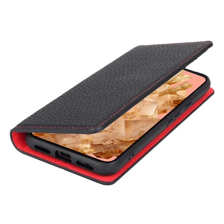 For Google Pixel 8 Case Litchi Texture Anti-scratch Genuine Cow Leather Phone Cover with Strap - Black