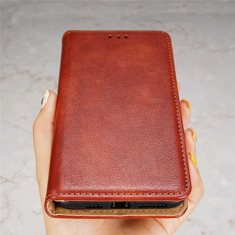 For Samsung Galaxy A05 4G Cover Magnetic Auto-closing Leather Cell Phone Case with Wallet - Brown
