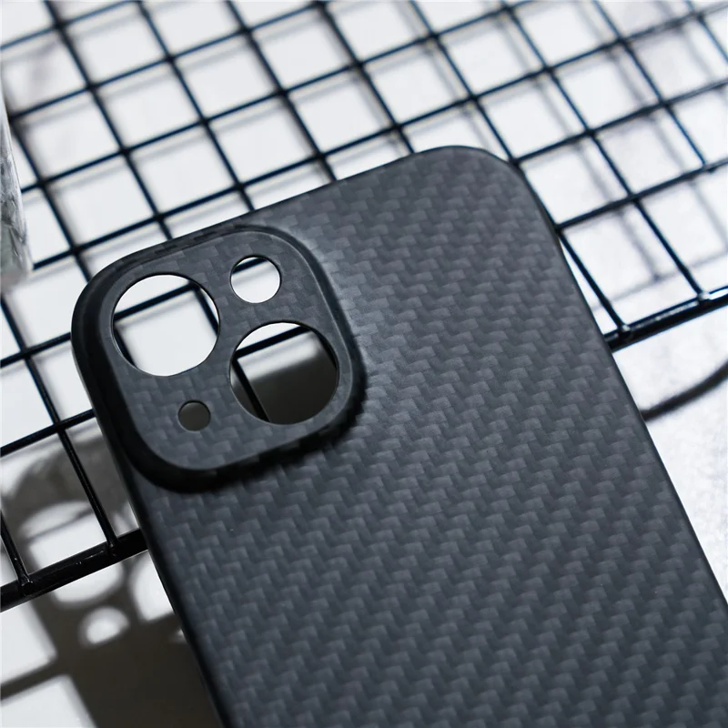 For iPhone 15 Cell Phone Case 1500D Coarse Texture Carbon Fiber Texture Protective Cover with Precise Cutout - Matte Black