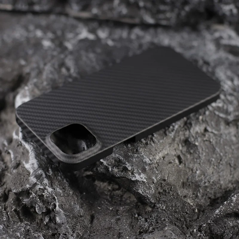 For iPhone 15 Case 1500D Coarse Texture Aramid Fiber Black Cell Phone Shell with Big Lens Cutout