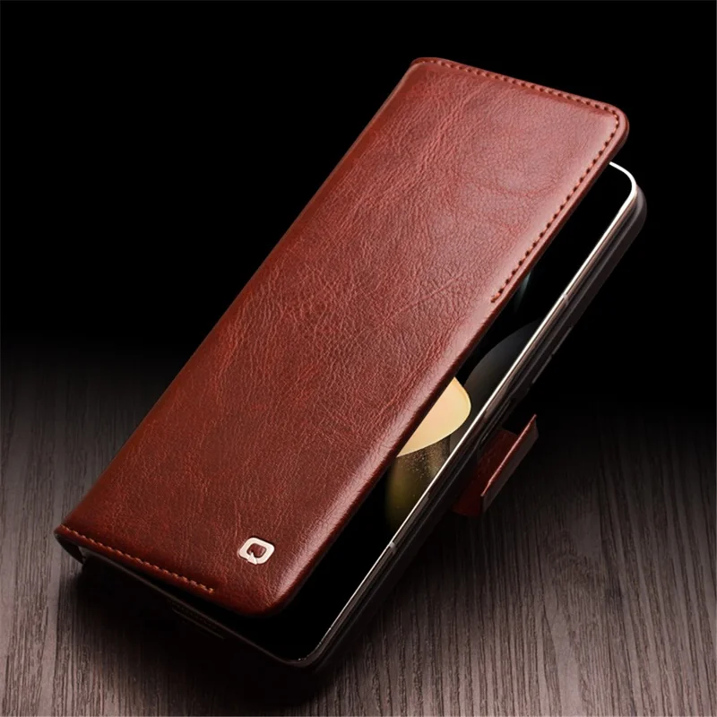 QIALINO Para Samsung Galaxy Z Fold4 5G Funda de Piel de Vaca Genuina Cartera Funda Magnética de Teléfono - Marrón